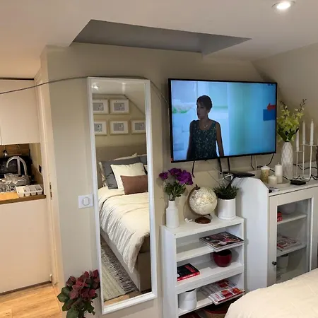 Maison Meublee 펜션 *